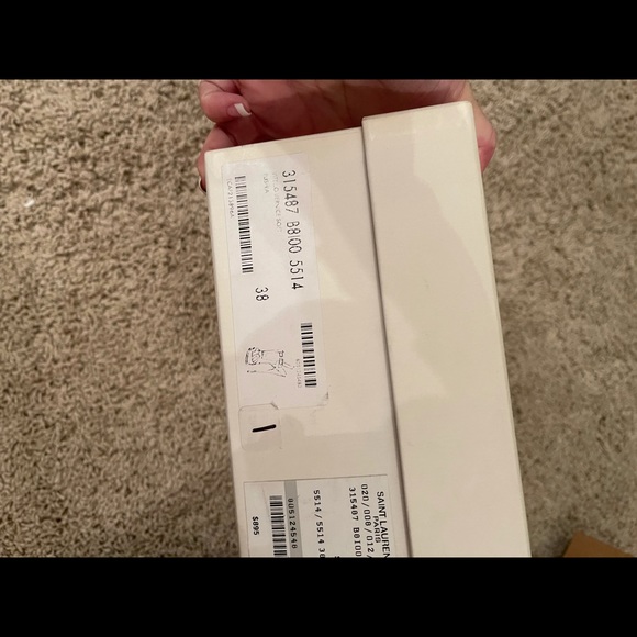 Saint Laurent got pink tribute heels - Picture 8 of 8